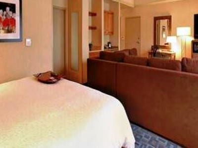 Hampton Hotel 3*